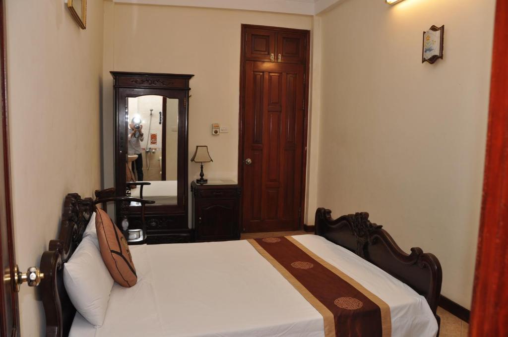 Sweet Family Guest House Hanoi Ruang foto