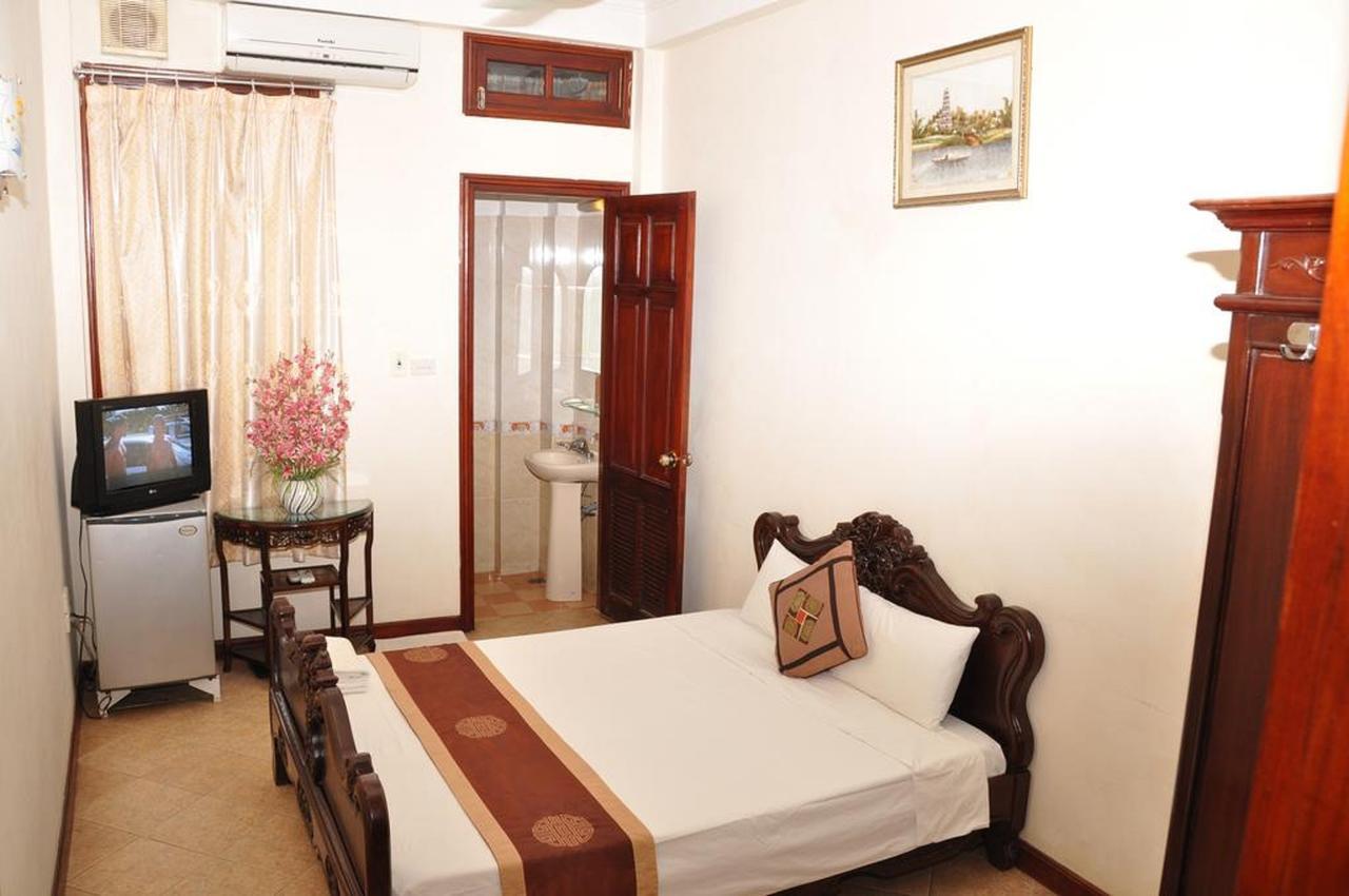 Sweet Family Guest House Hanoi Bagian luar foto